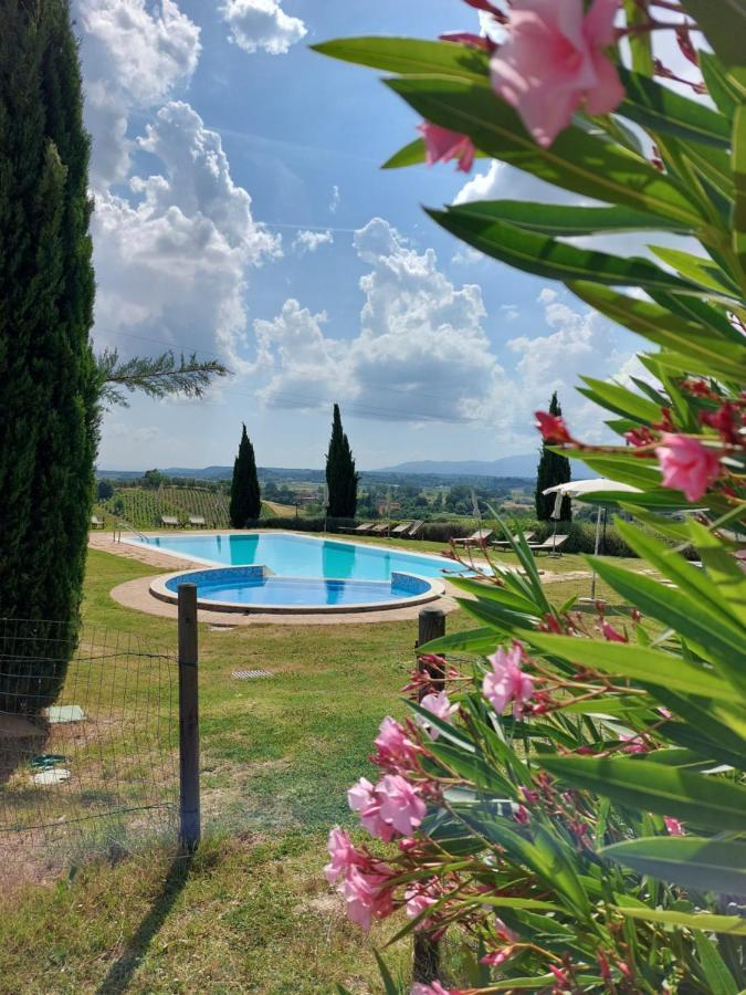 Agriturismo Corte In Poggio Stabbia Екстериор снимка