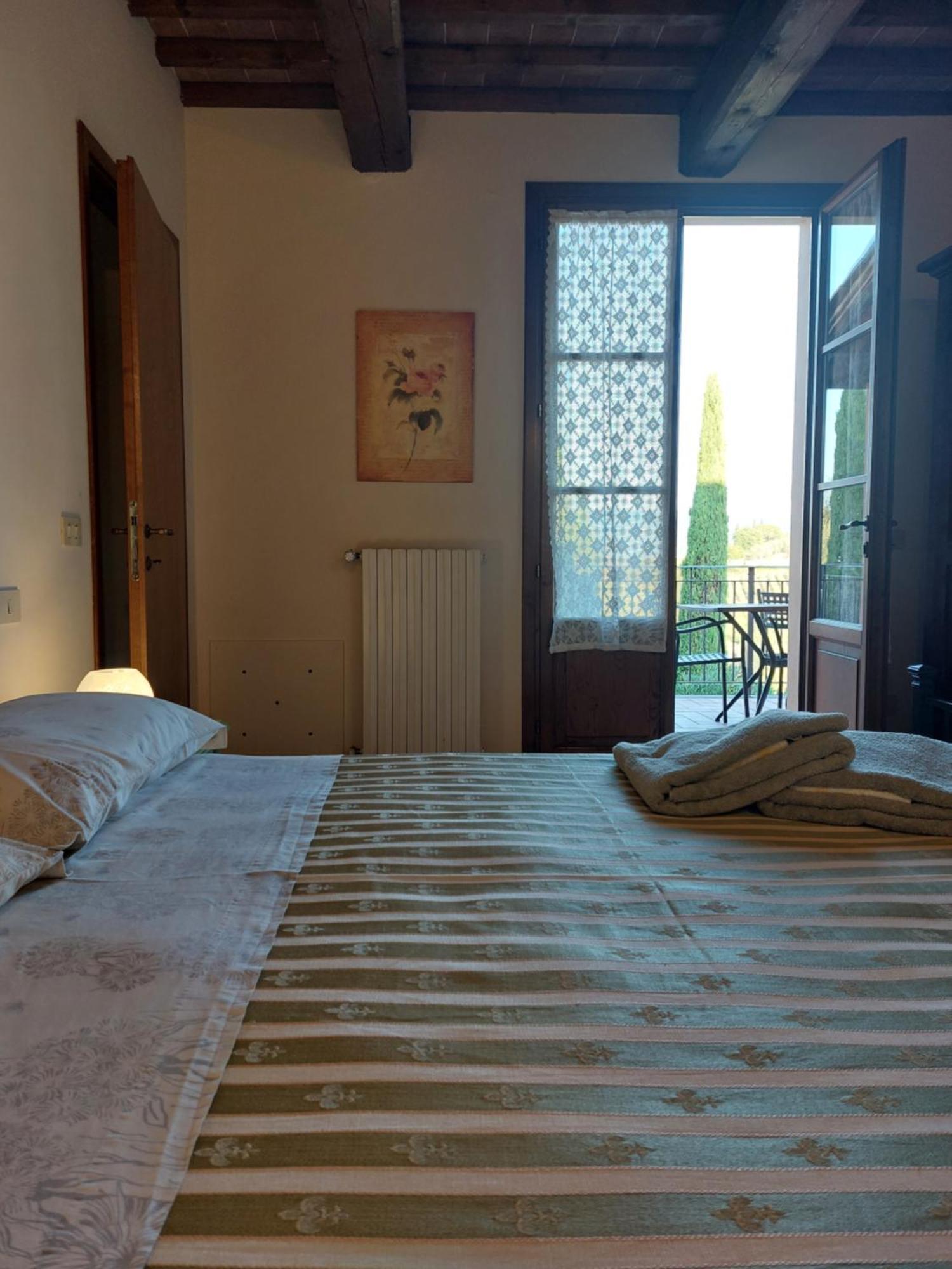 Agriturismo Corte In Poggio Stabbia Стая снимка
