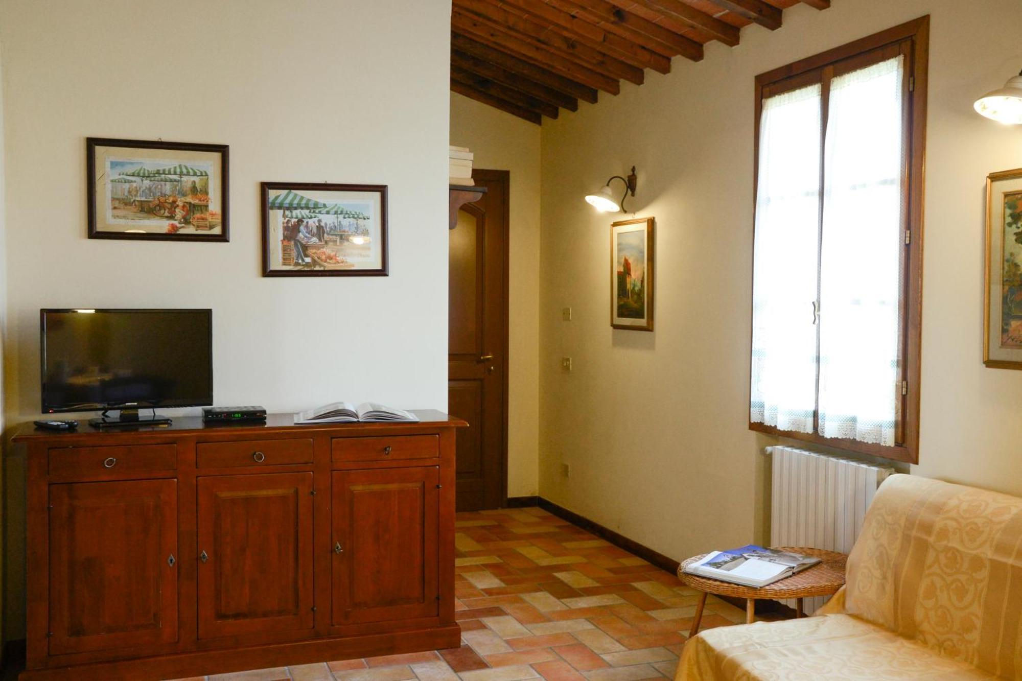 Agriturismo Corte In Poggio Stabbia Стая снимка